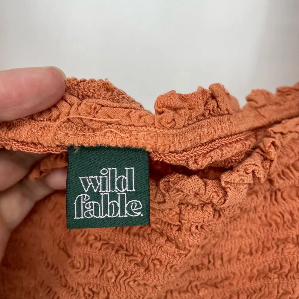 Wild Fable Long Sleeve Crop Top Size Small